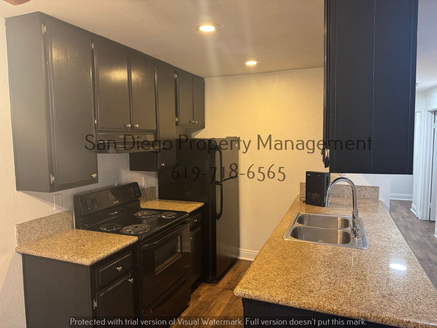 Del Mar Apartment: 13655-13798 Ruette Le Parc