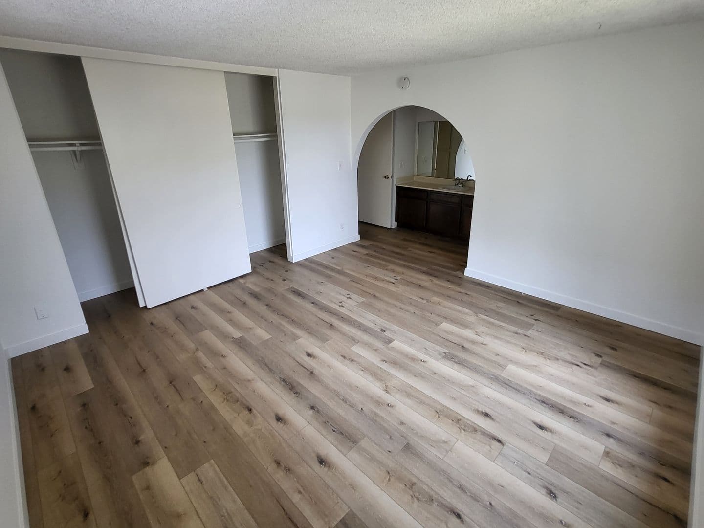 Los Alamitos Apartment: 3680-98 Howard Ave.