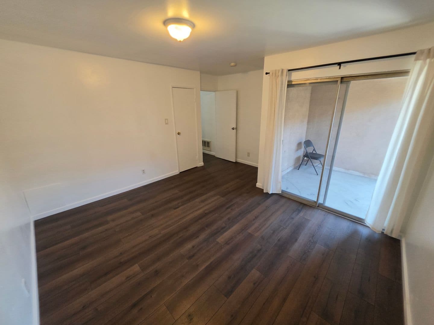 Long Beach Apartment: 3400 E. Andy St.