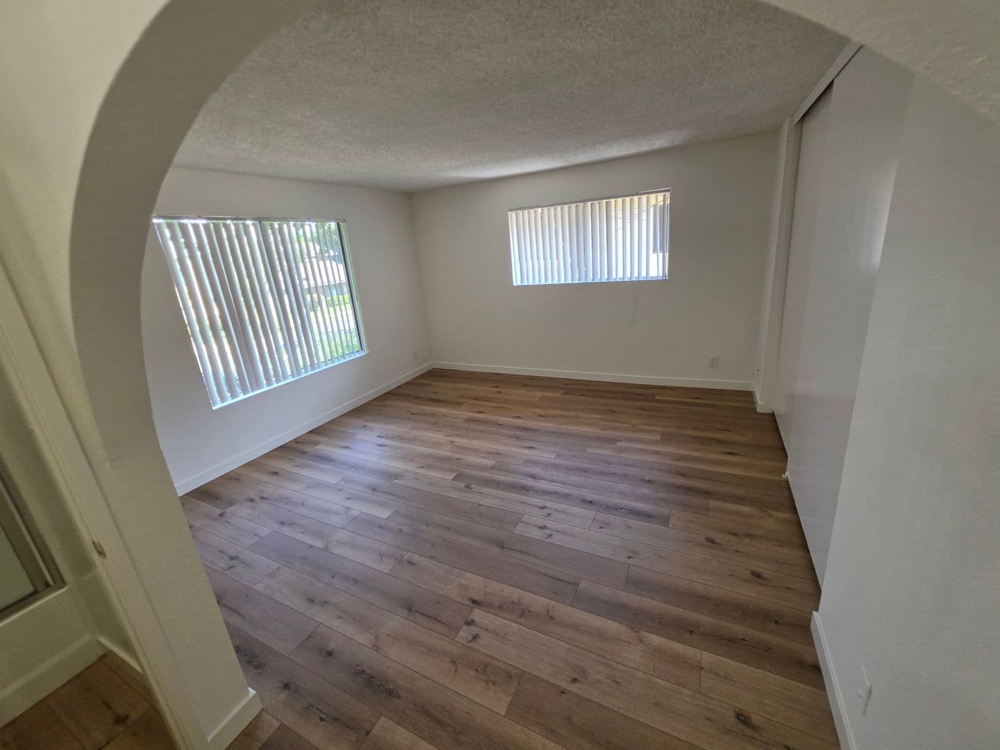 Los Alamitos Apartment: 3680-98 Howard Ave.