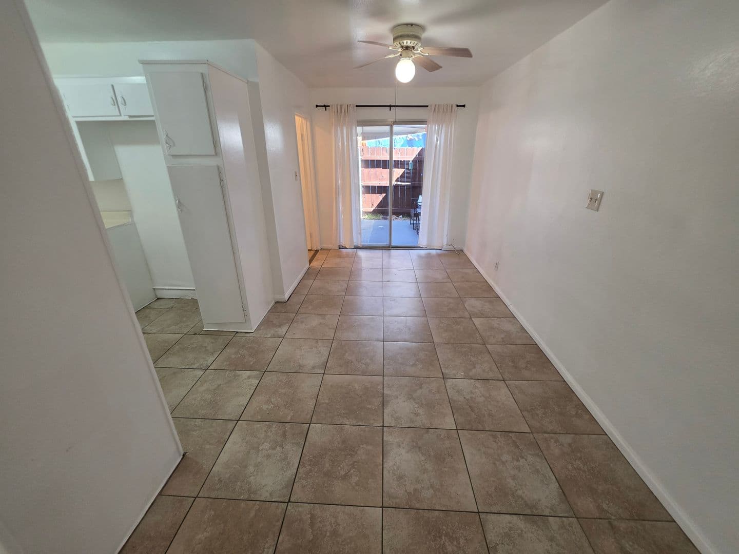 Long Beach Apartment: 3400 E. Andy St.