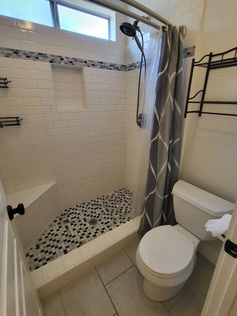 Irvine Townhome: 6 Windjammer