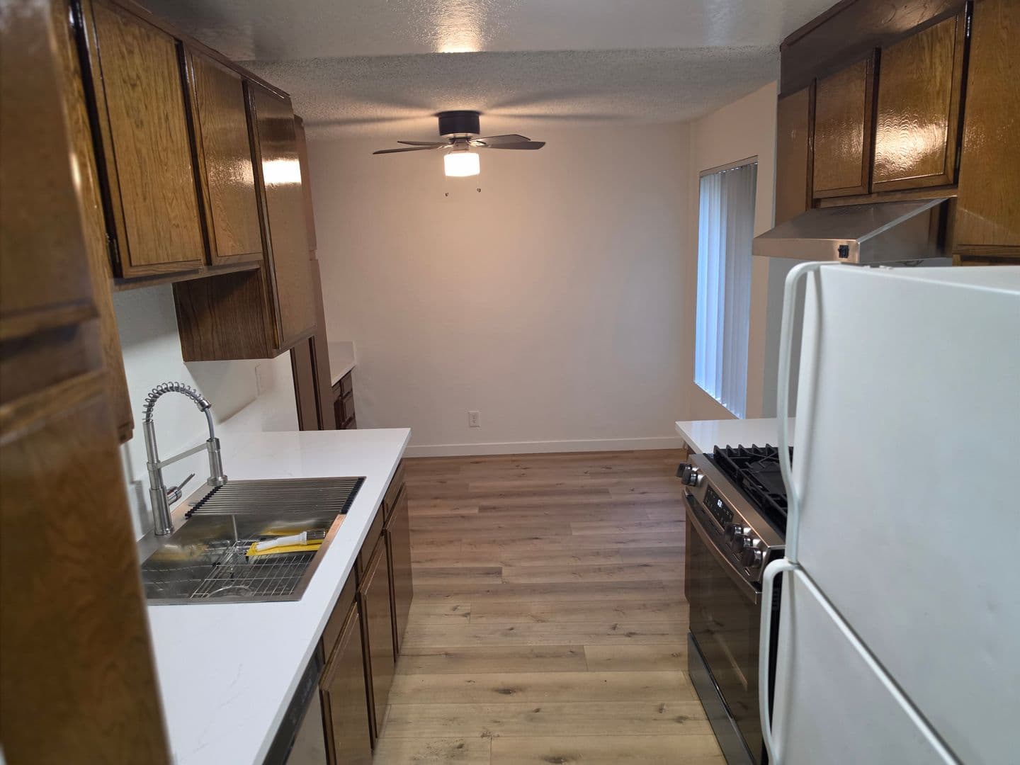 Los Alamitos Apartment: 3680-98 Howard Ave.