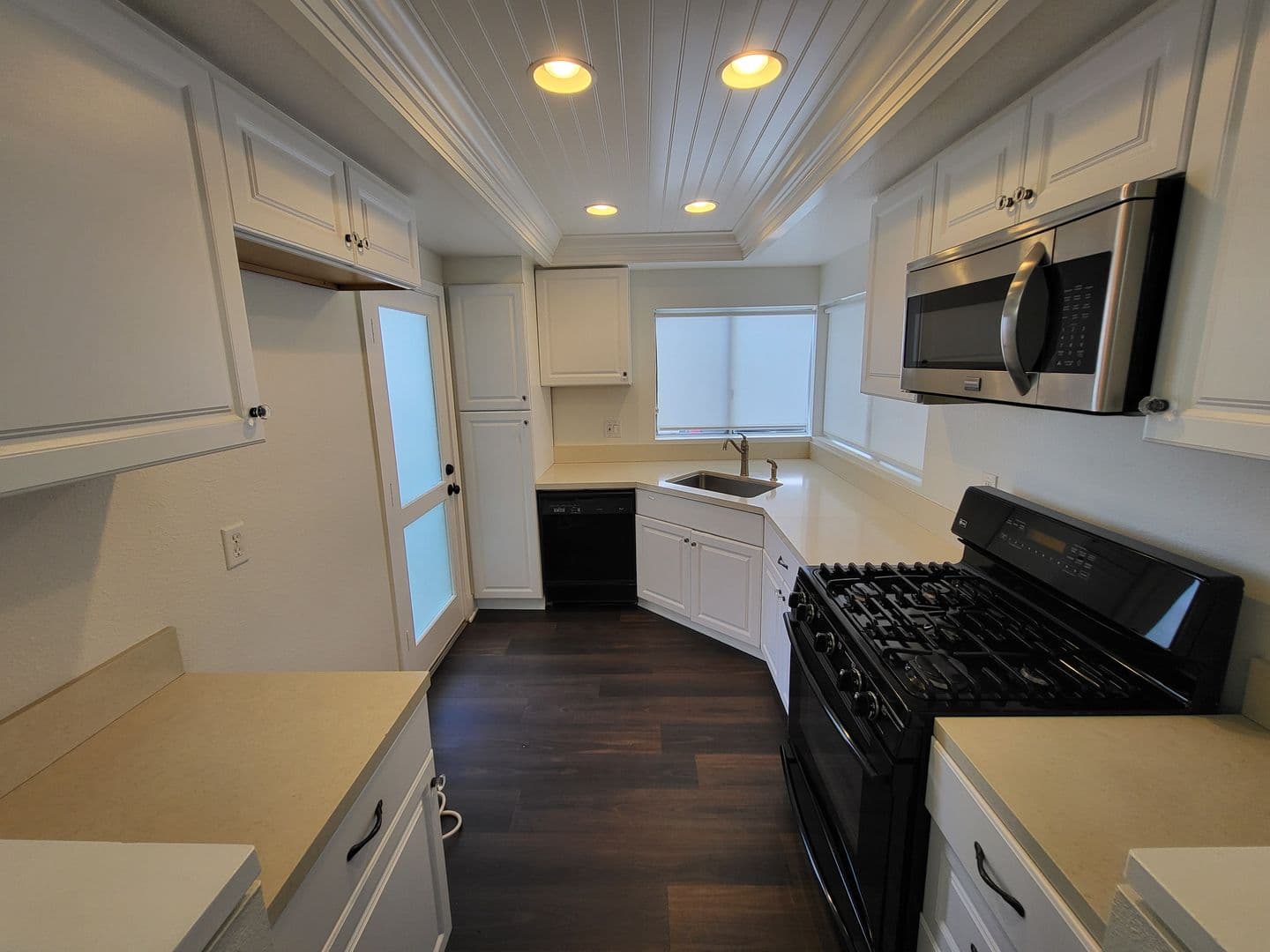 Irvine Townhome: 6 Windjammer