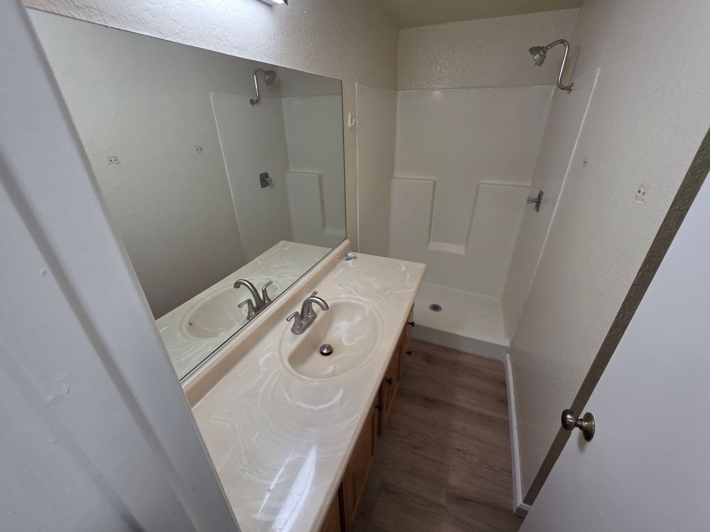 Los Alamitos Apartment: 3680-98 Howard Ave.