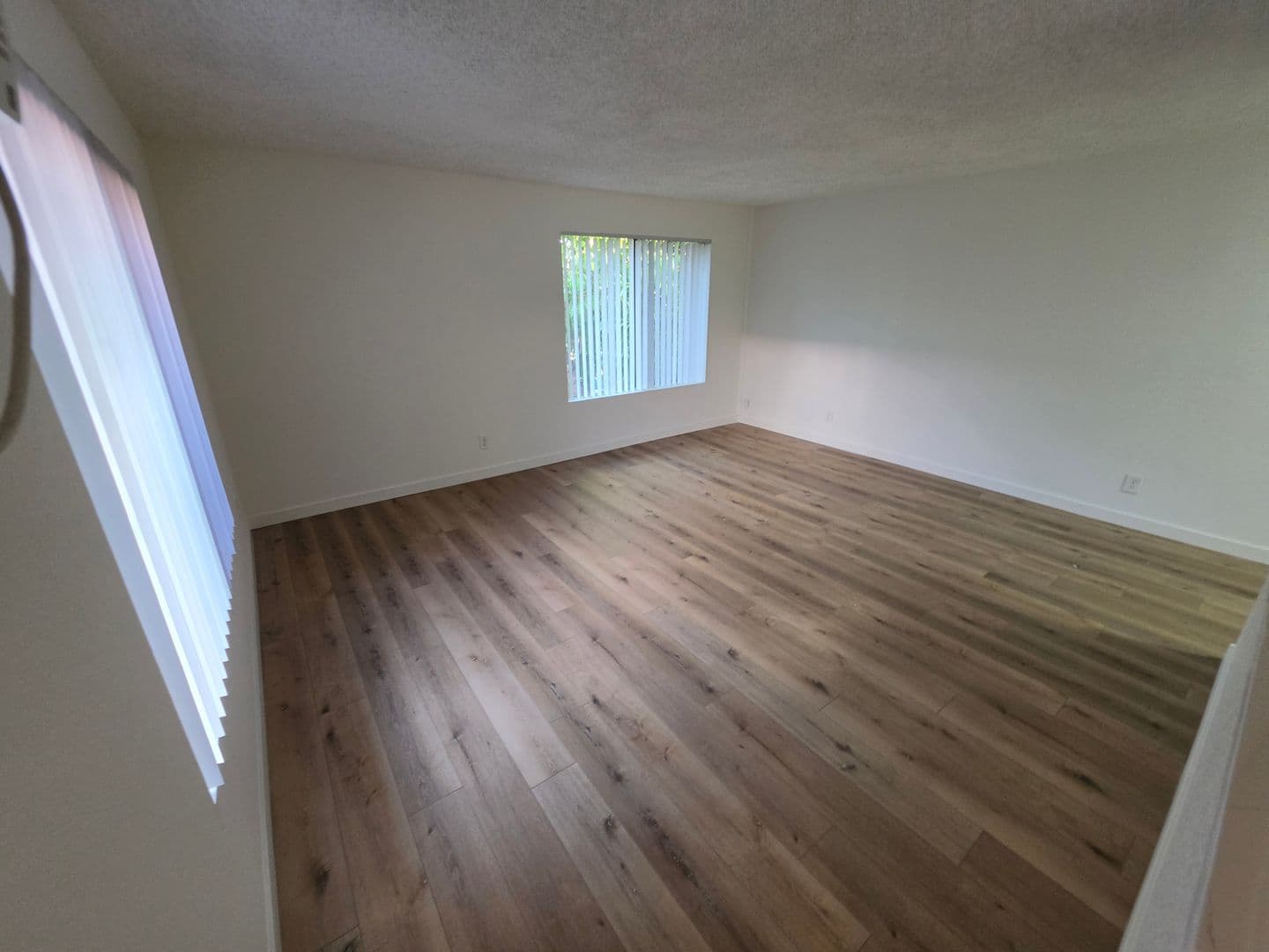 Los Alamitos Apartment: 3680-98 Howard Ave.
