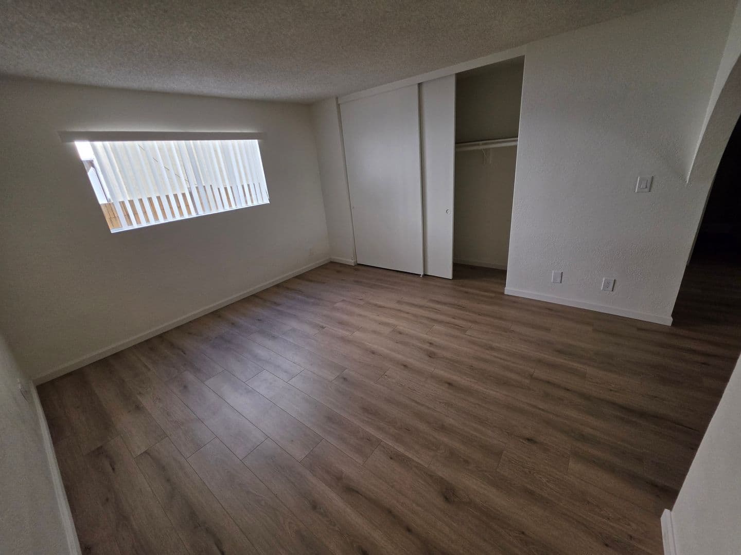 Los Alamitos Apartment: 3680-98 Howard Ave.