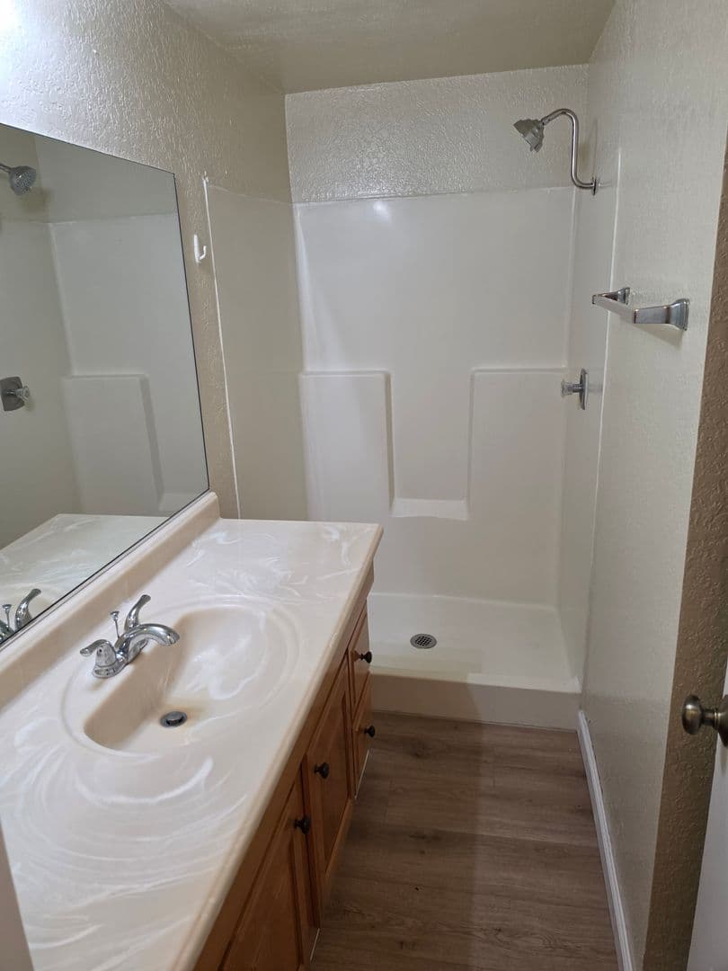 Los Alamitos Apartment: 3680-98 Howard Ave.