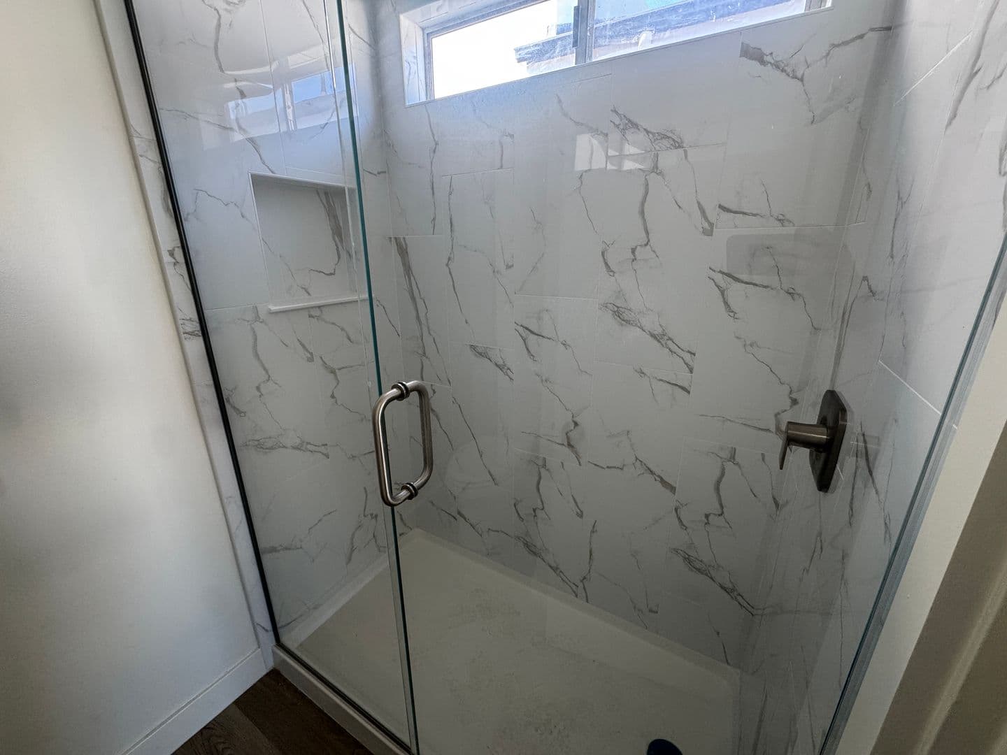 Seal Beach Apartment: 112 2nd St.