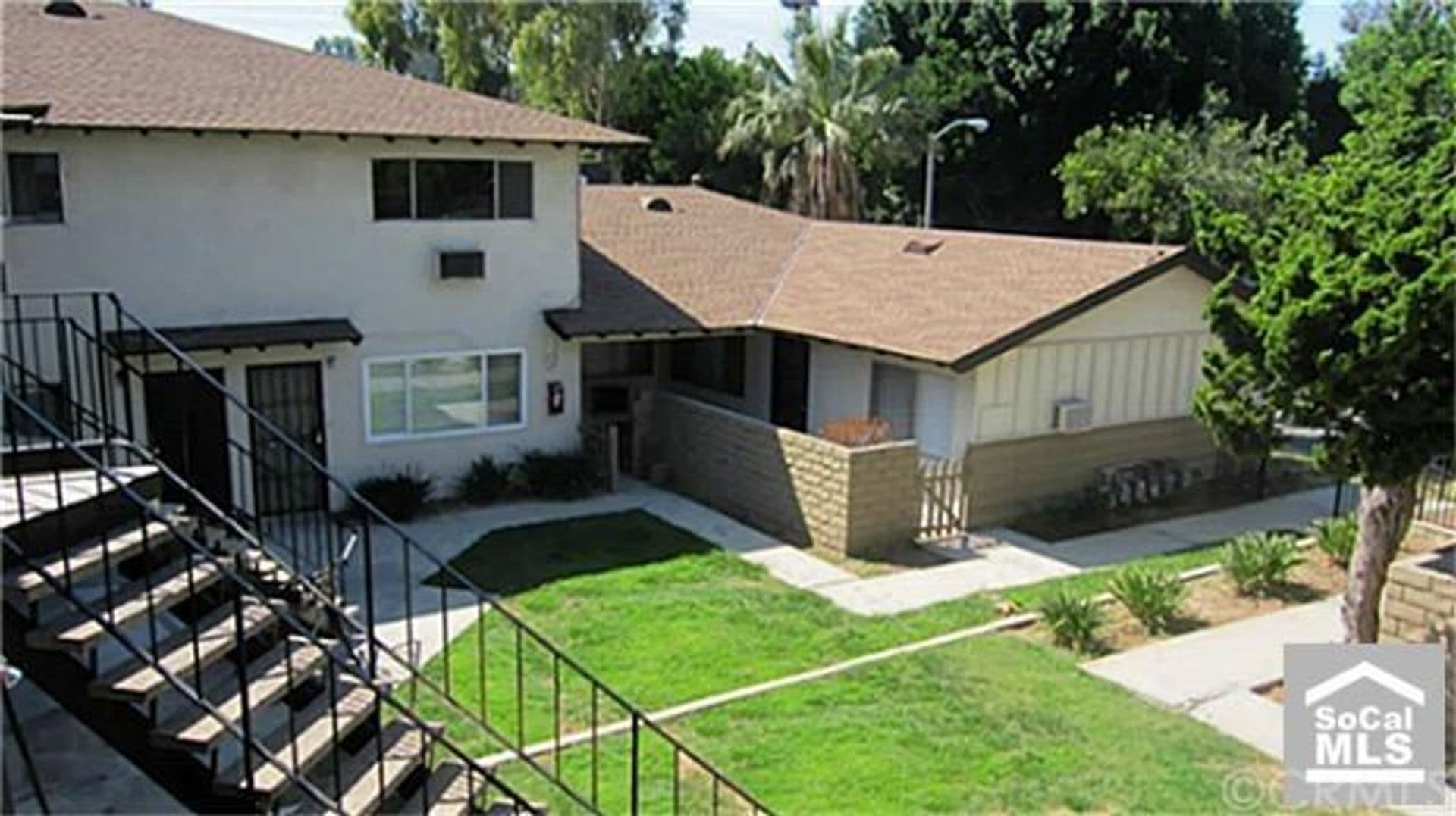 Fullerton Apartment: 2618 Milton Ave.