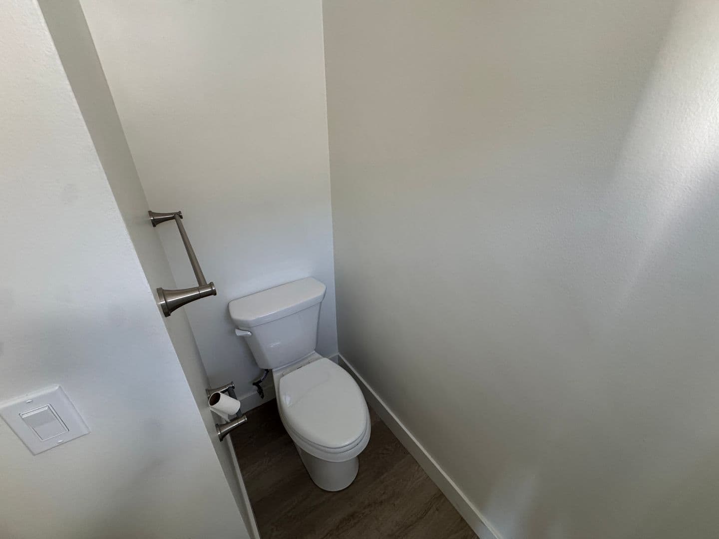 Seal Beach Apartment: 112 2nd St.