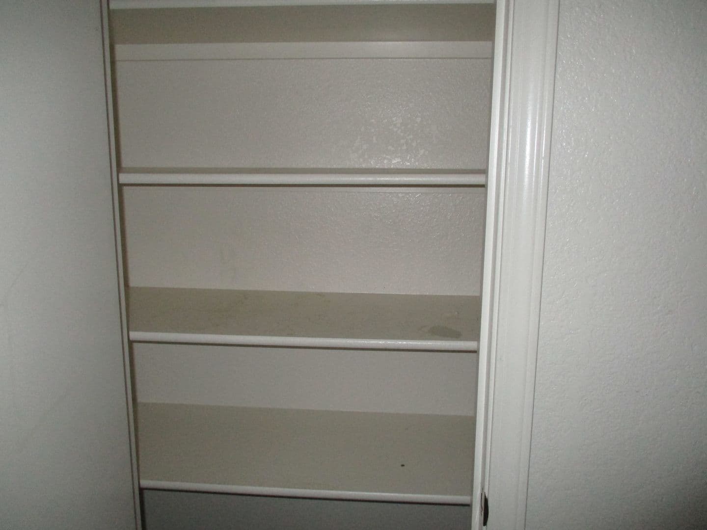 Fresno Apartment: 216 W. Dakota Ave. #D