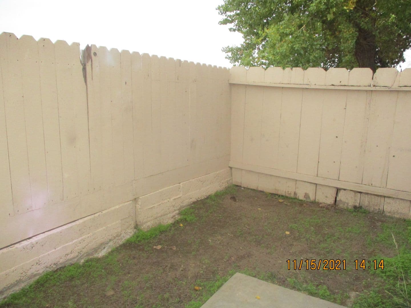 Fresno Apartment: 202 W. Dakota Ave. #109