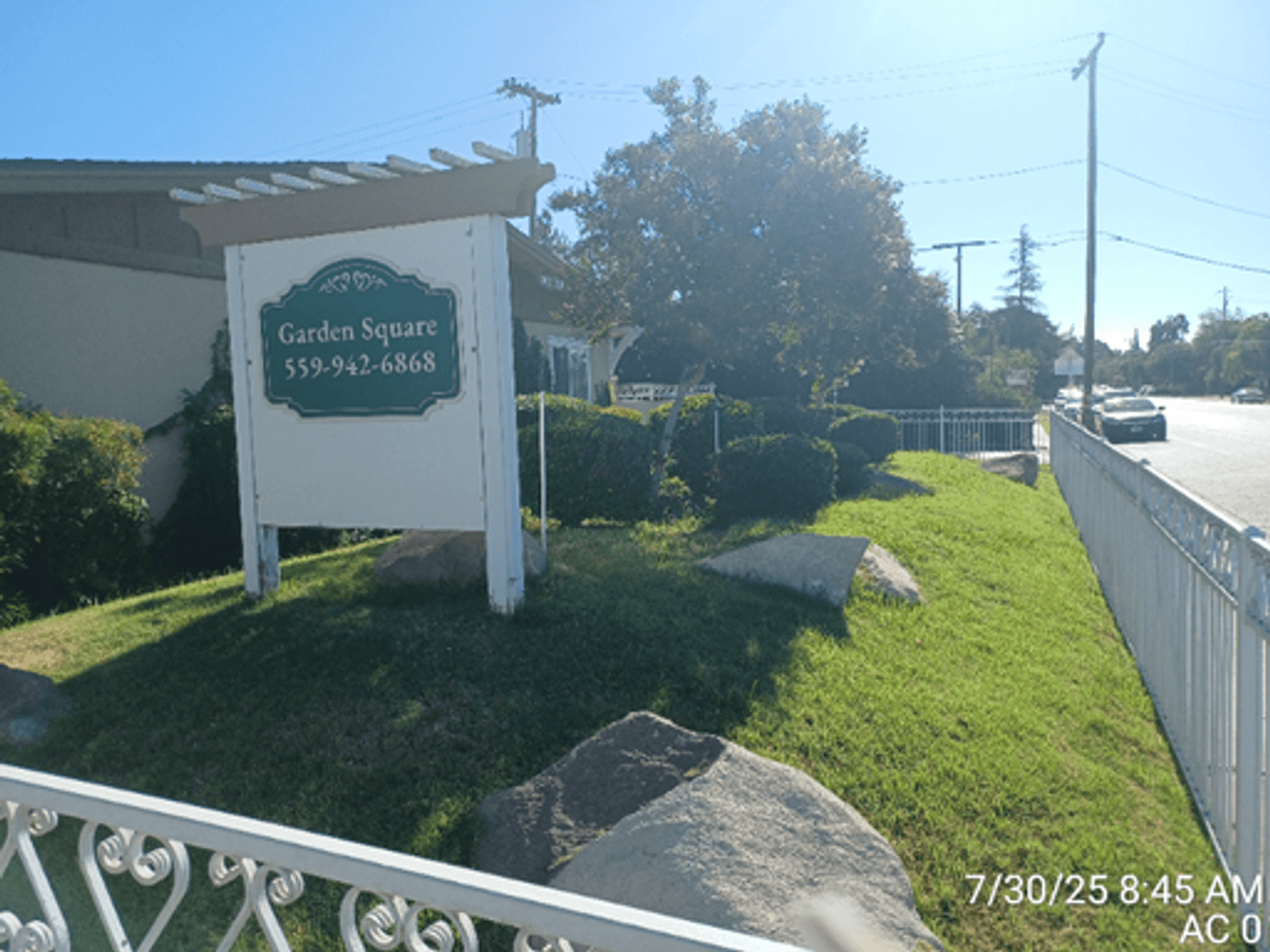 Fresno Apartment: 216 W. Dakota Ave. #D