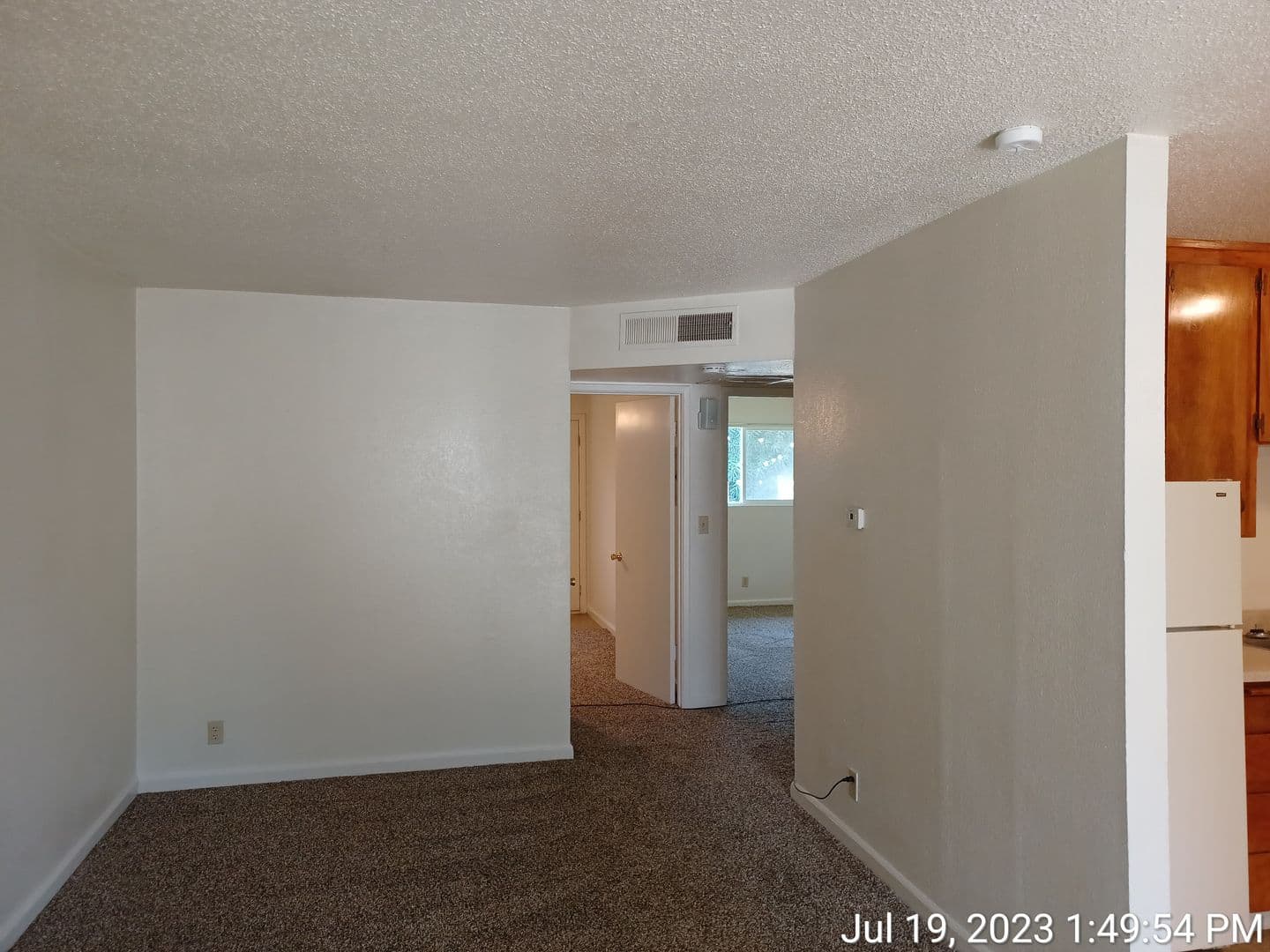 Fresno Apartment: 210 W Dakota, Ave #B