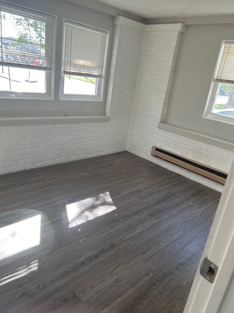 Covington Apartment: 301-303 2nd St