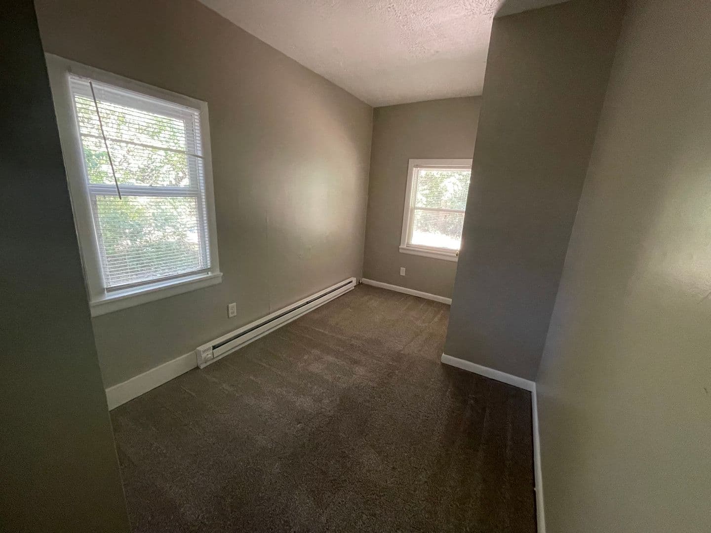 Lafayette Apartment: 52 Owen Street