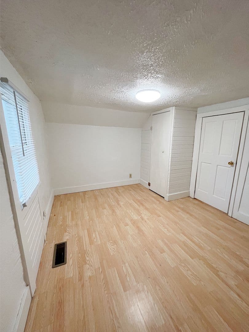 Covington House: 823 Crockett Street