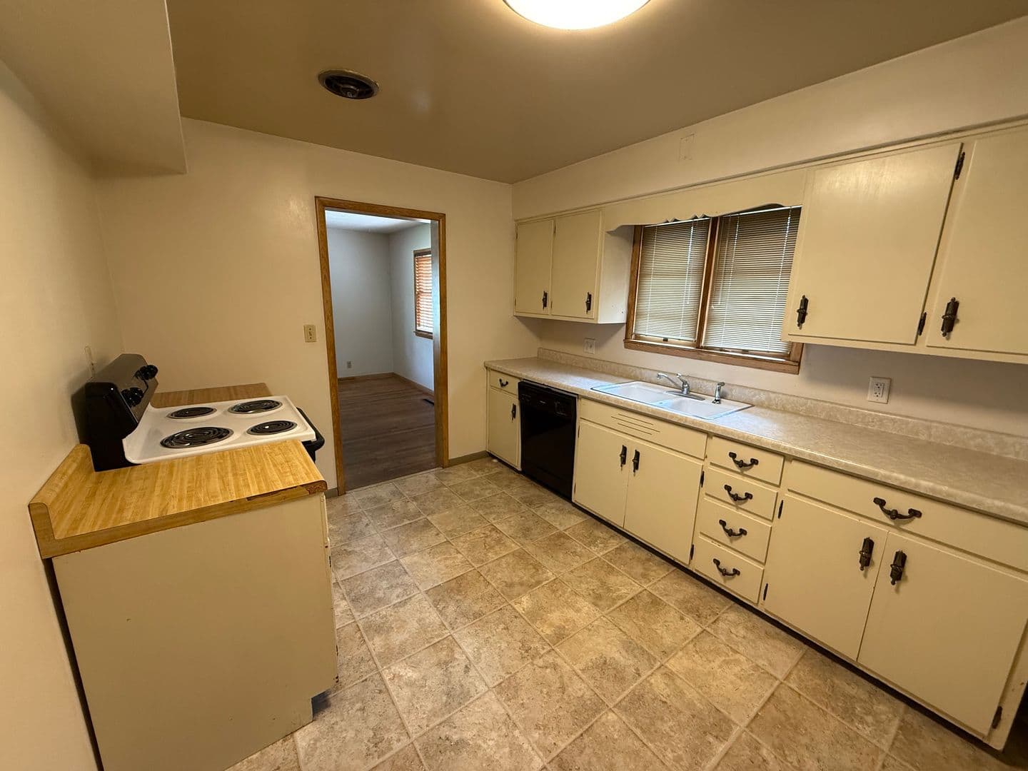 West Lafayette House: 1705 Northwestern Avenue