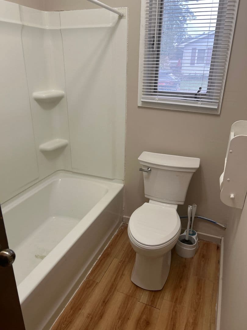 Covington House: 550 10th St