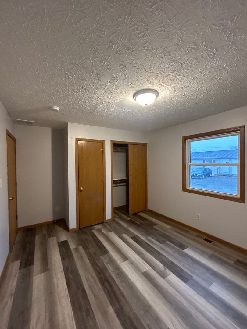 Crawfordsville Apartment: Cornerstone Apartement
