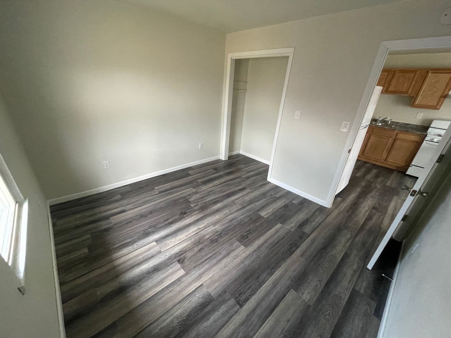 Fowler Apartment: 400-404 W 1st Street