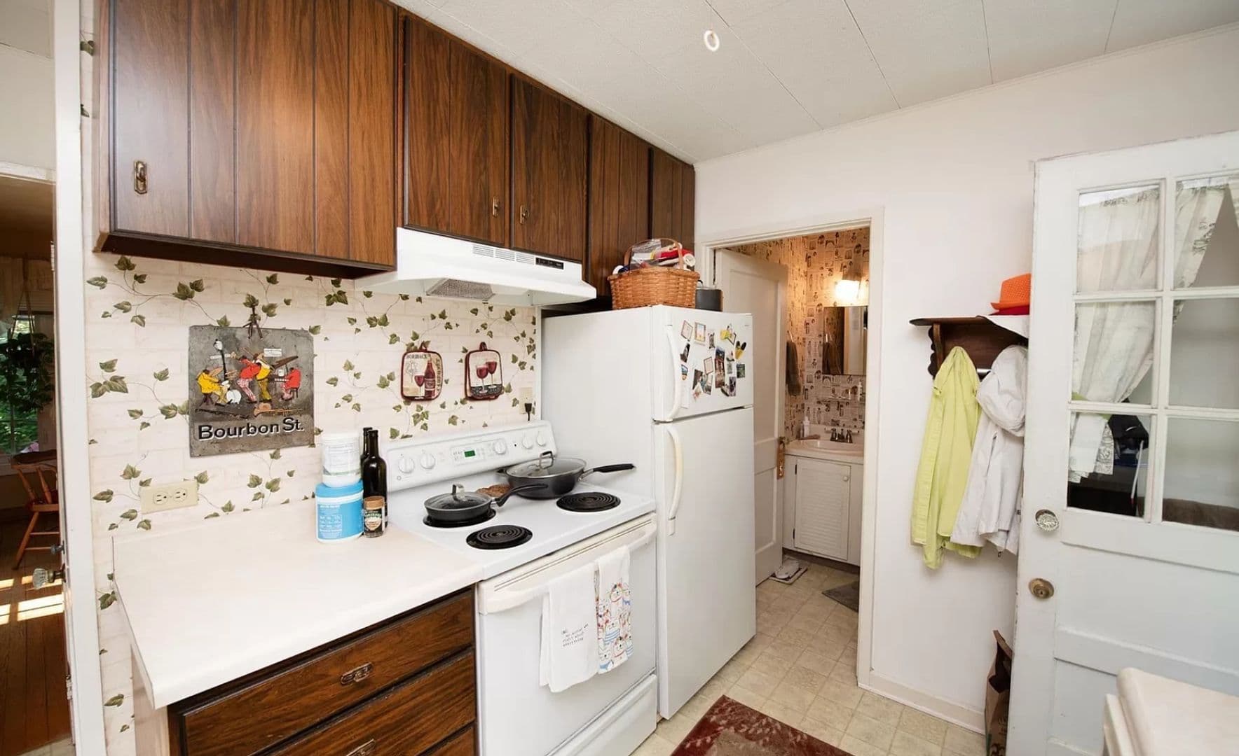 West Lafayette House: 212 Oak Lane