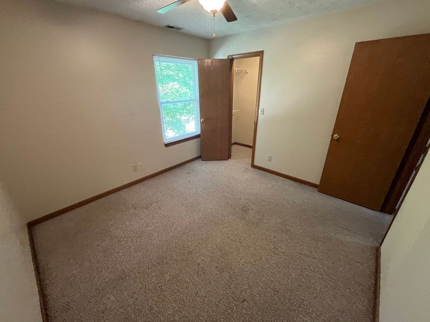 West Lafayette Apartment: 2464 Sycamore Lane