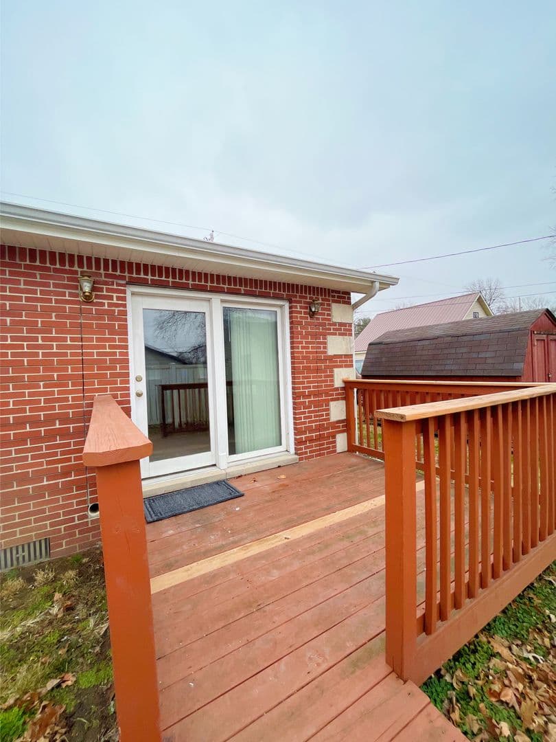 Covington House: 802 Orchard Avenue
