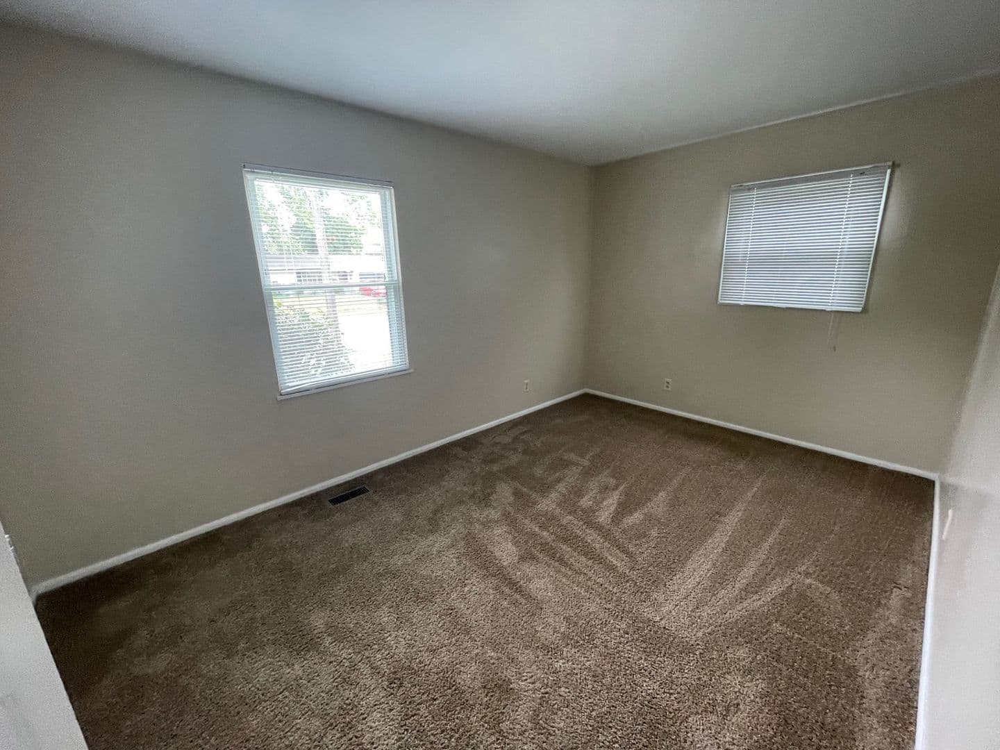 Lafayette House: 2204 Beck Lane