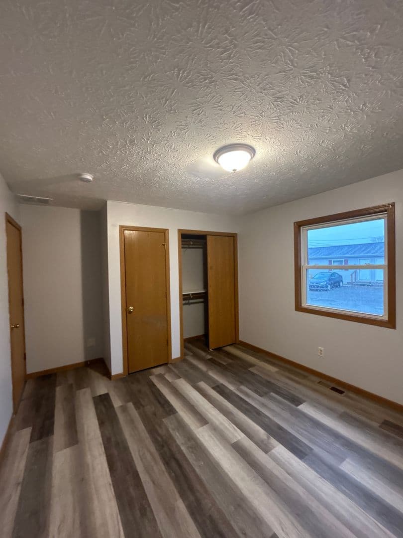 Crawfordsville Apartment: Cornerstone Apartement