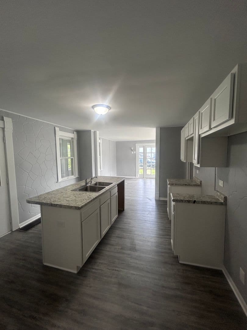 Logansport Apartment: 818 W Broadway Street