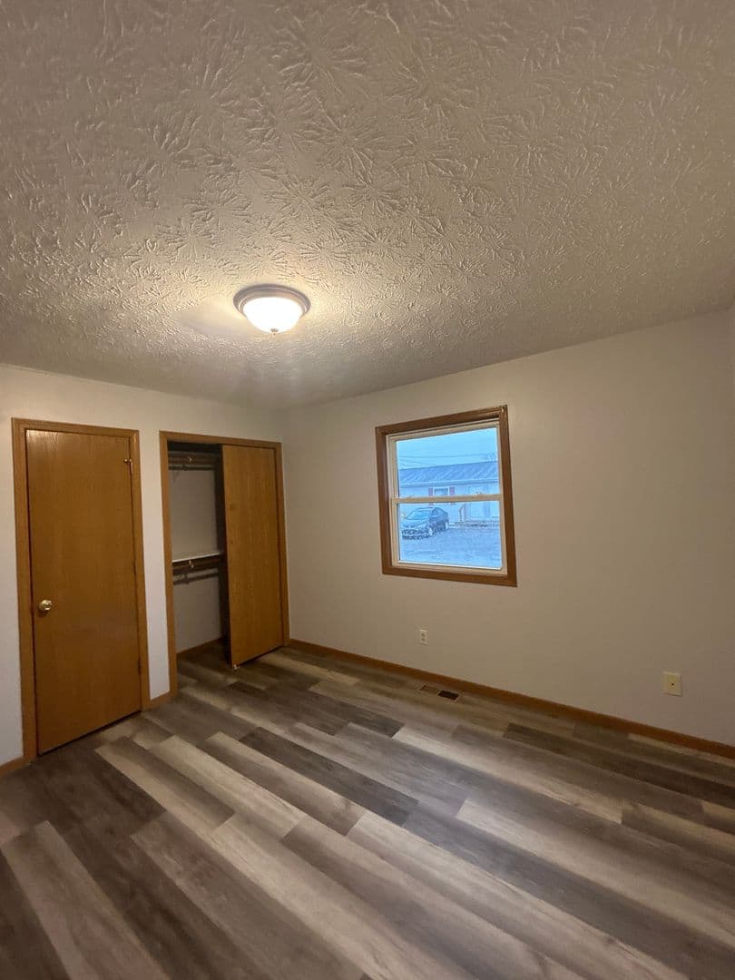 Crawfordsville Apartment: Cornerstone Apartement