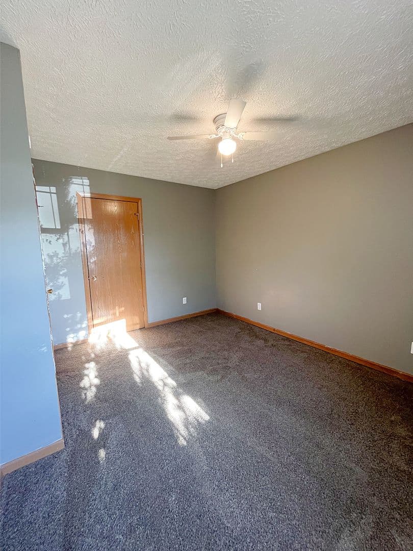 Lafayette Apartment: 2012 Scott Street