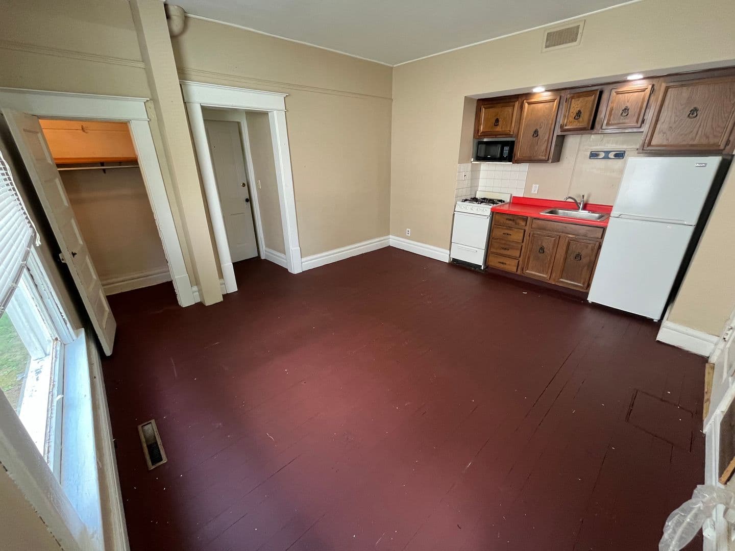 West Lafayette Apartment: 411 N Salisbury St