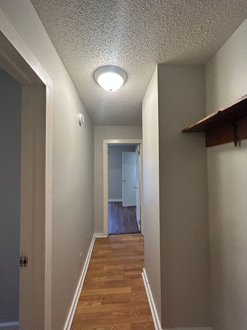 Lafayette Apartment: 710 - 712 North 18th Street