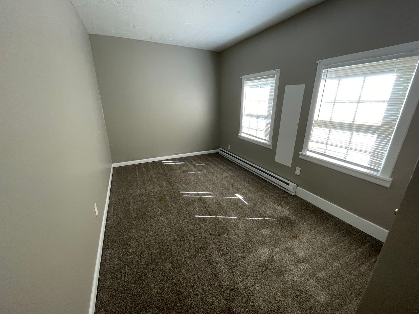 Lafayette Apartment: 52 Owen Street