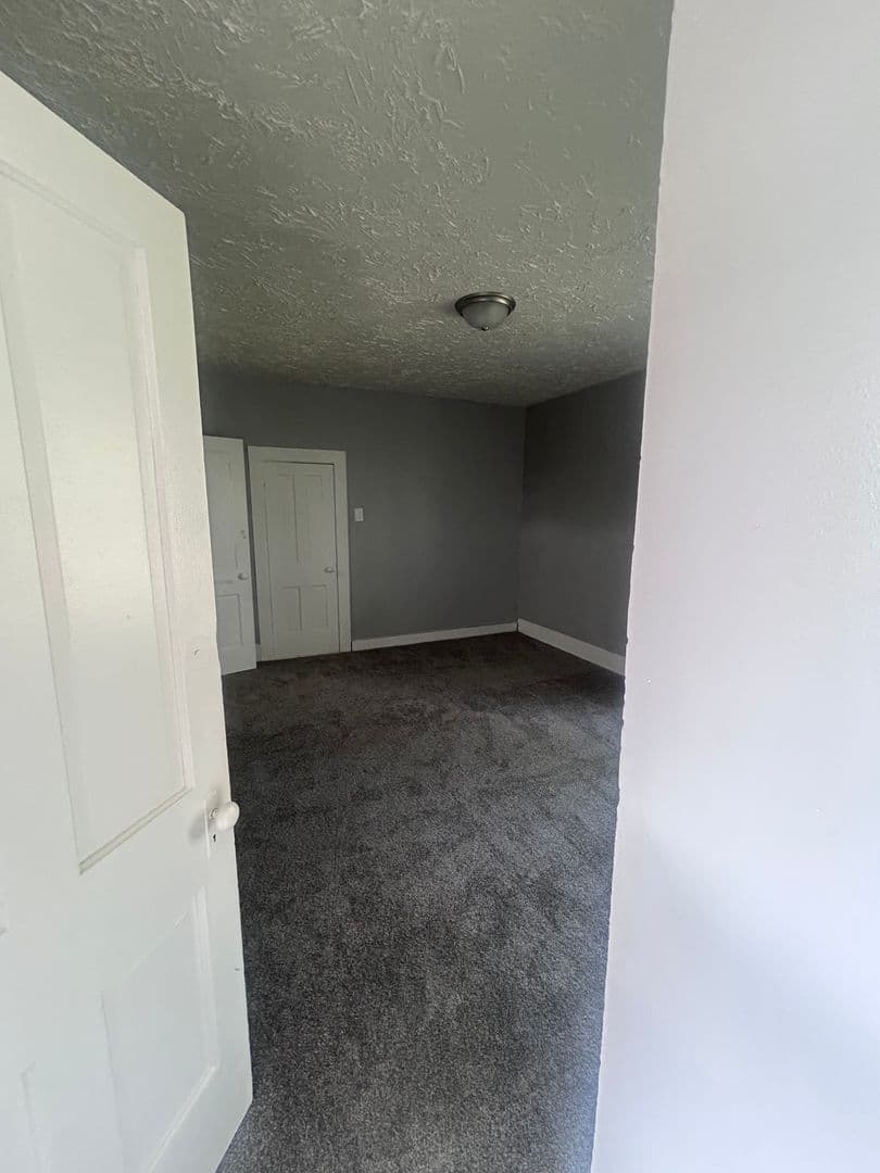 Logansport Apartment: 818 W Broadway Street