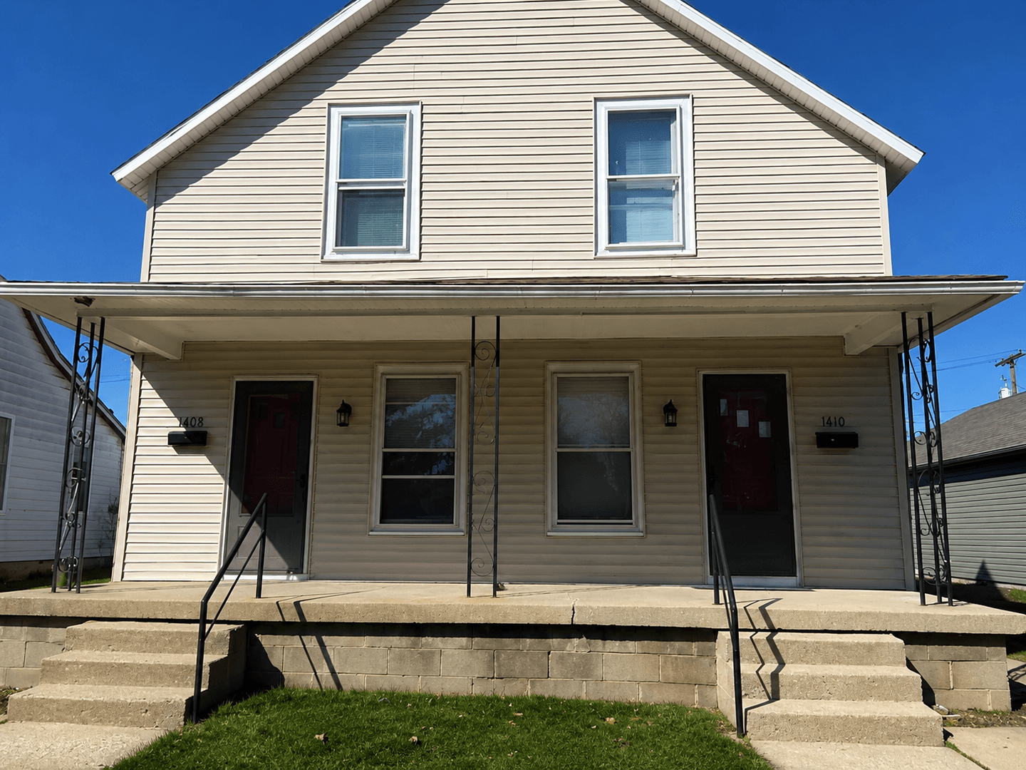 Lafayette Apartment: 1608 Virginia Street