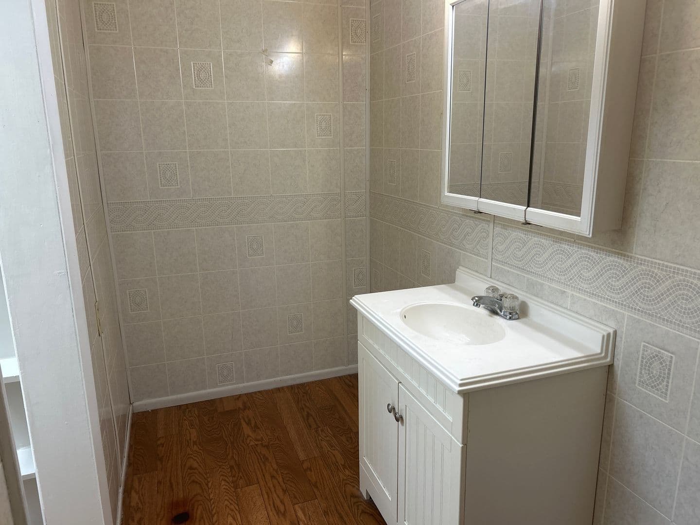 Covington Apartment: 301-303 2nd St