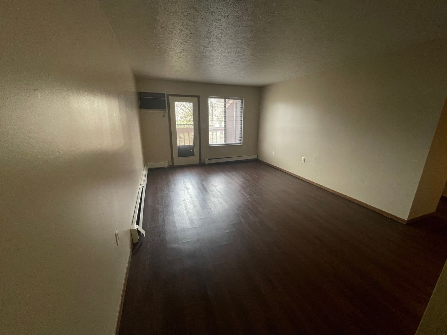 Boswell Apartment: 308 S Dana Street