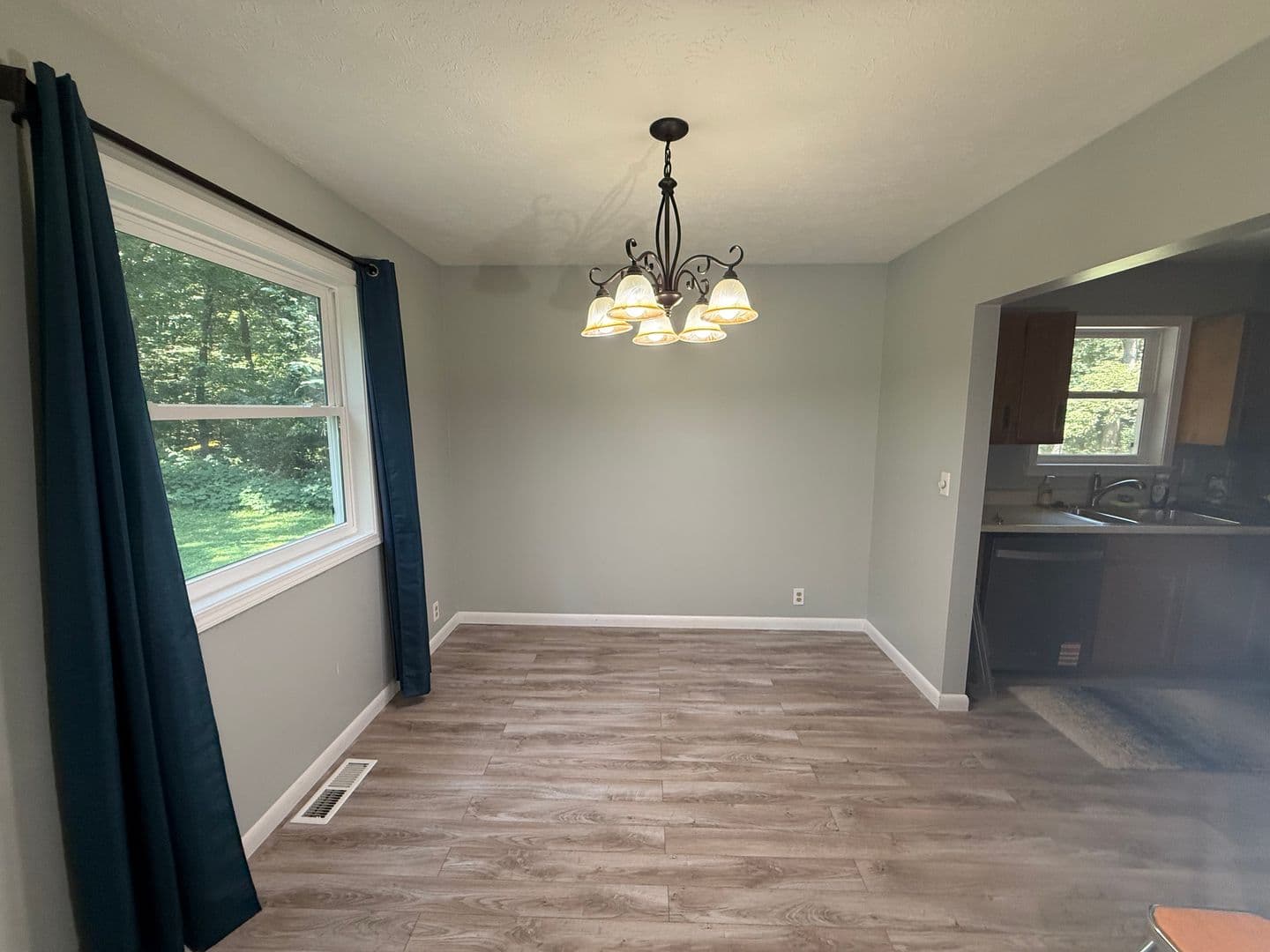 West Point House: 5320 SR 25 S