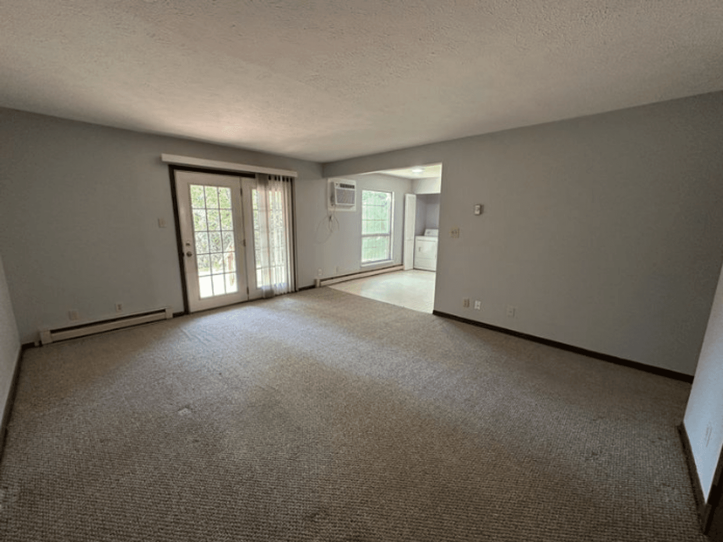 Lafayette Apartment: 70 Ironwood Court