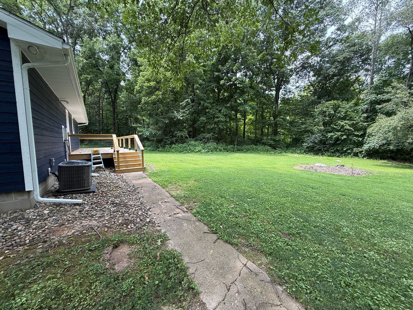 West Point House: 5320 SR 25 S