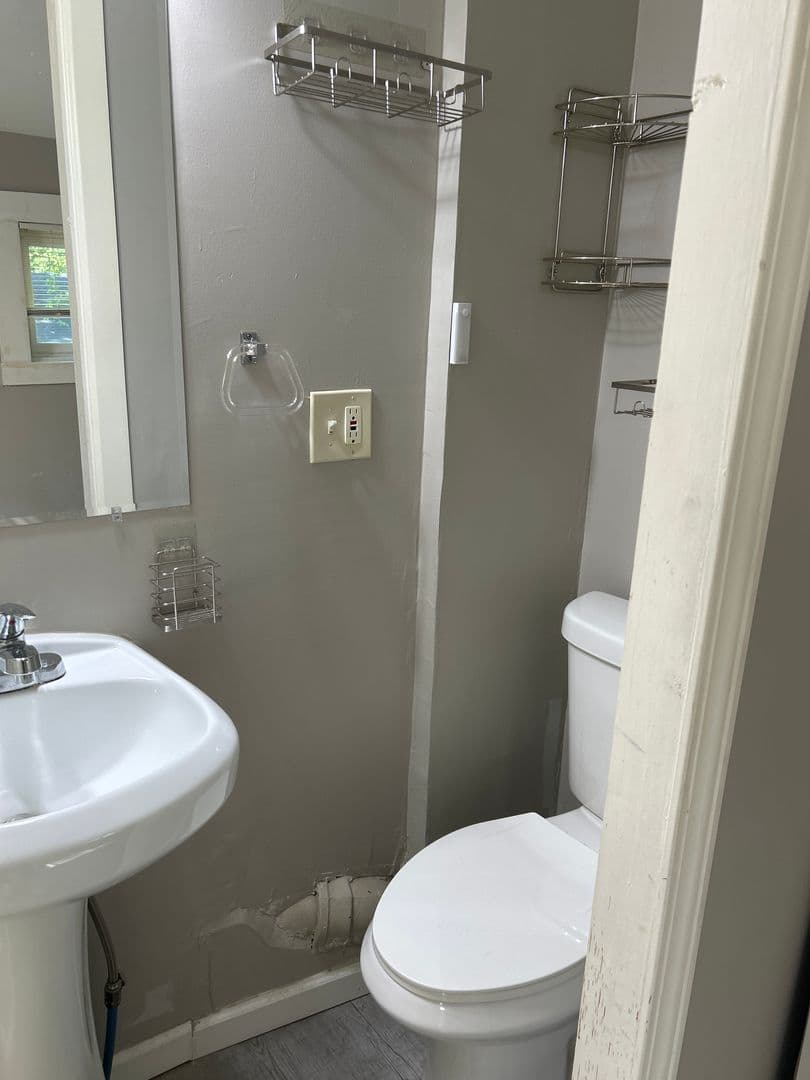 Crawfordsville Apartment: 614 E Jefferson