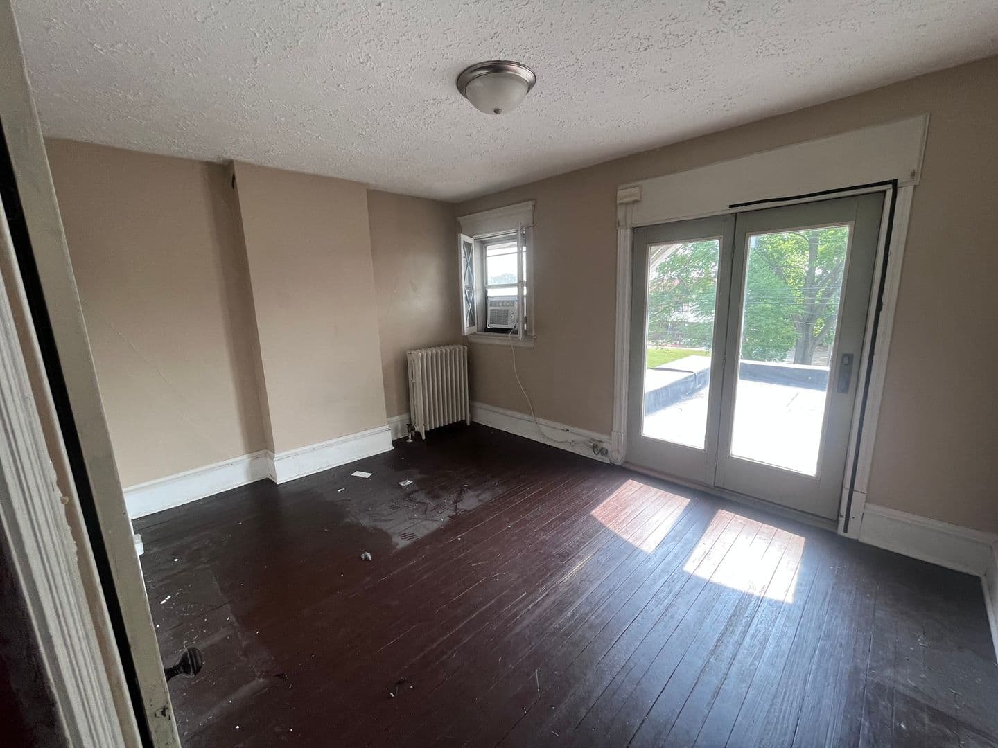 West Lafayette Apartment: 165 Littleton St
