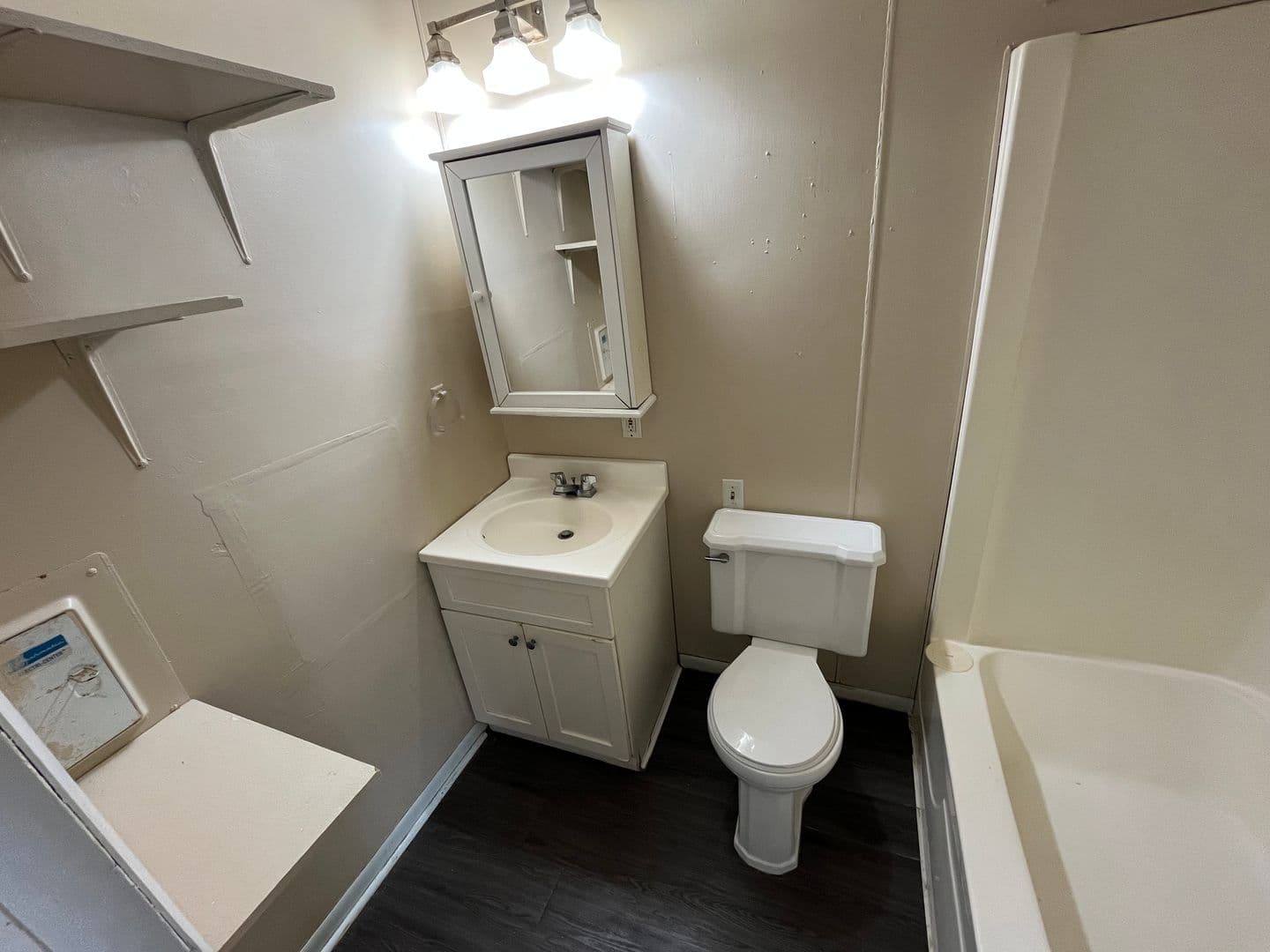 West Lafayette Apartment: 411 N Salisbury St