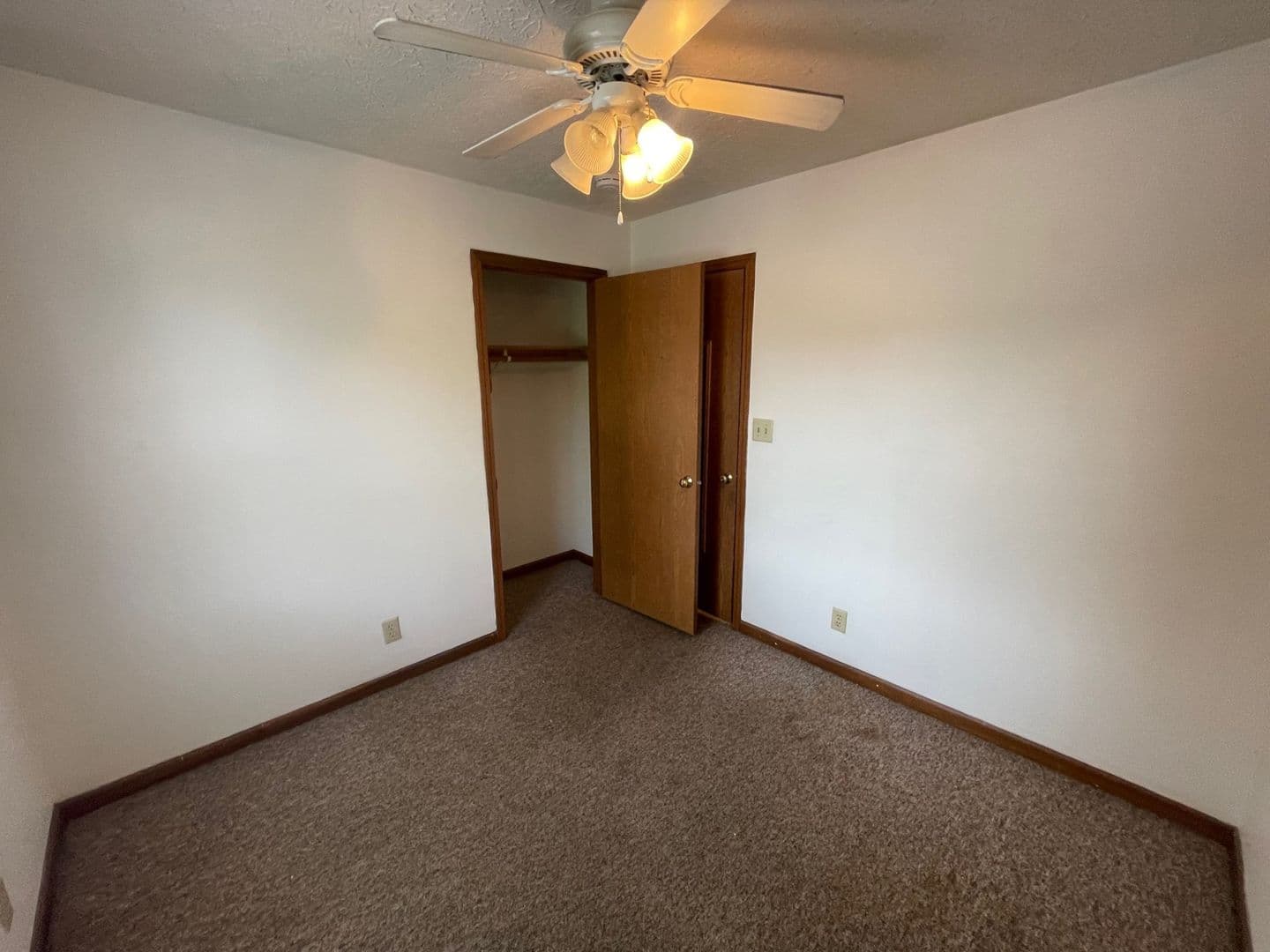 West Lafayette Apartment: 422 Vine Street