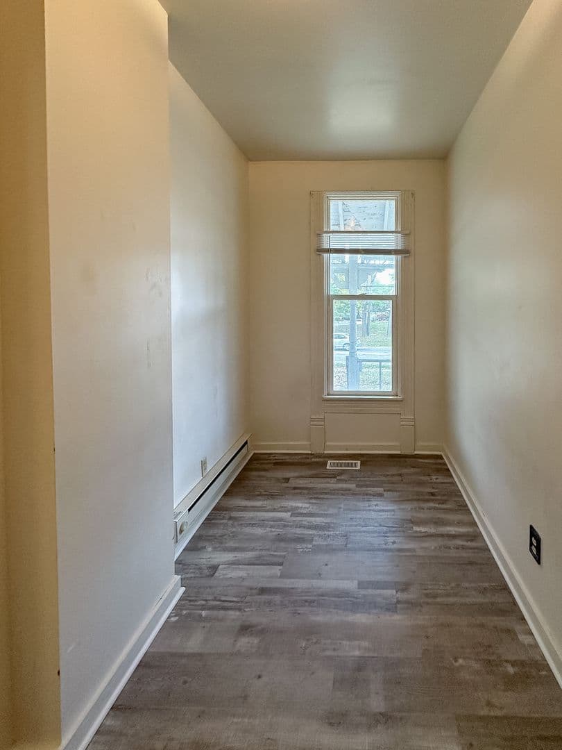 Lafayette Apartment: 1603 S 4th Street