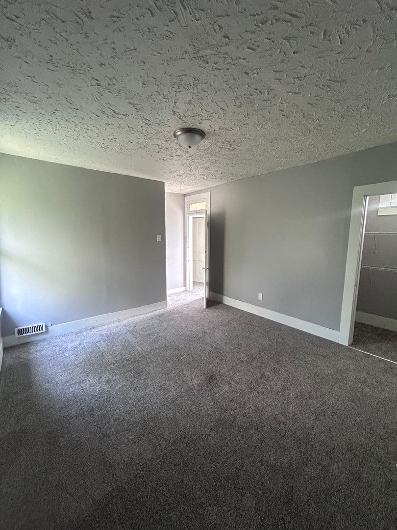 Logansport Apartment: 818 W Broadway Street